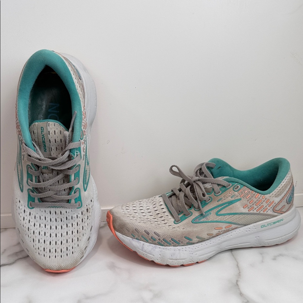 Brooks Women's Glycerin 20 grey running shoe size 7